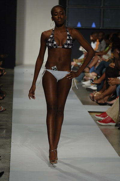 Caribbean Fashion Week 2006 - Motorola